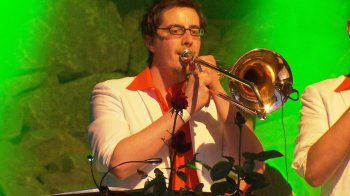 THE HORNY HORNY HORNS - die Hornsection für Shows, Band-Support, Studio und Events aller Art